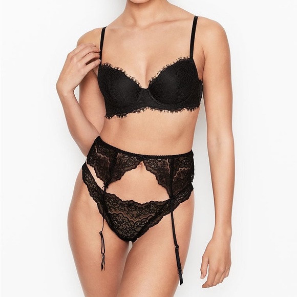 Black lace VS garter belt - Picture 2 of 13